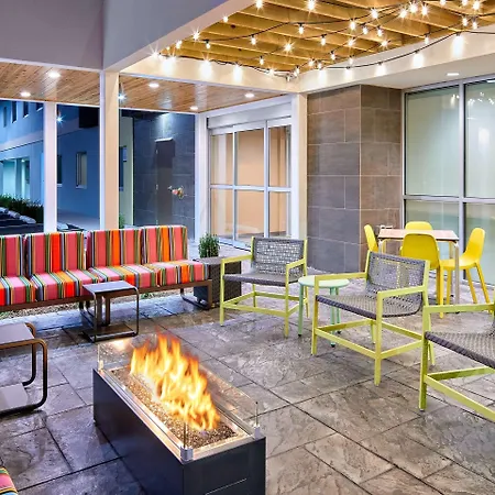 Home2 Suites By Hilton Ocean City Bayside-3
