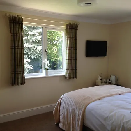 Whitethorn Bed And Breakfast-2