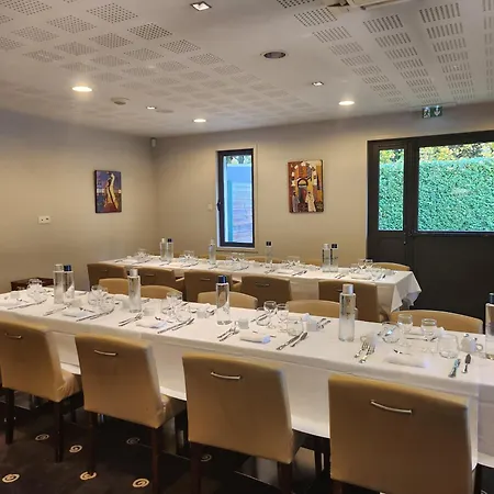 Kyriad Rennes Nord Hotel-2