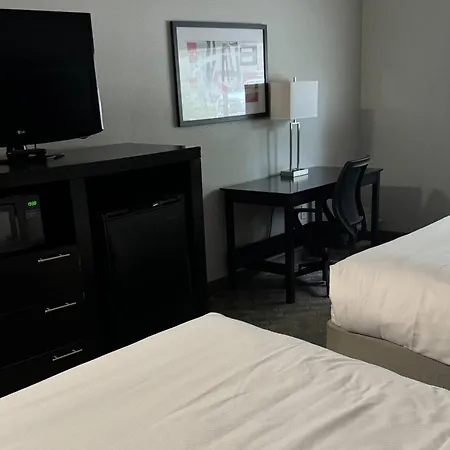 Comfort Inn Huntington Near University Area-3