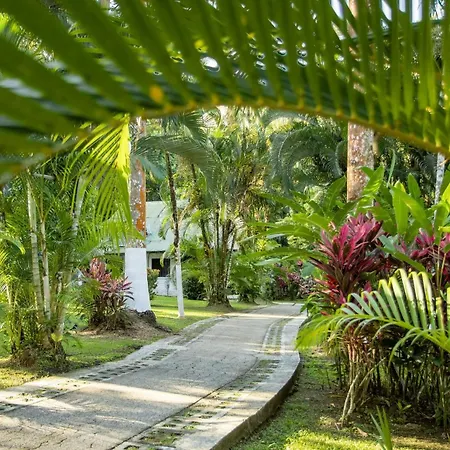 Hotel Villas Rio Mar-2