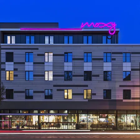 Moxy Duesseldorf South-2