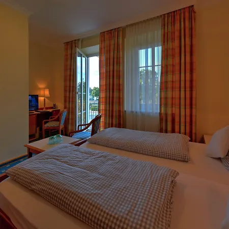 Hotel Starnberger See-3