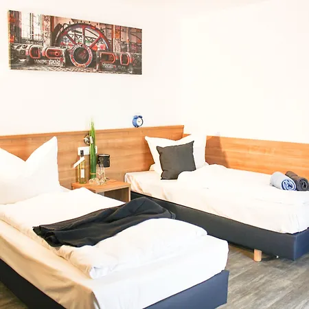 Sunny Hotel Straubing-3