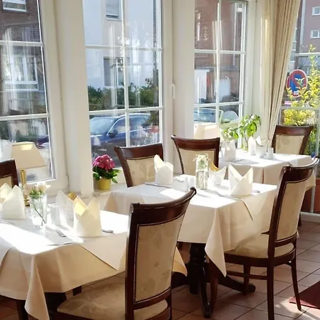 Hotel Restaurant Knechtstedener Hof-2