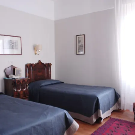 Hotel Lancelot-3
