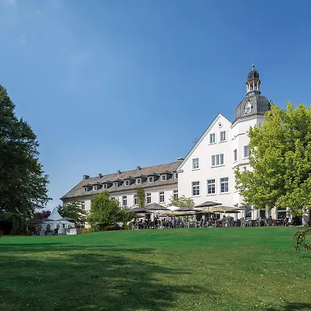 Hotel Haus Delecke-3