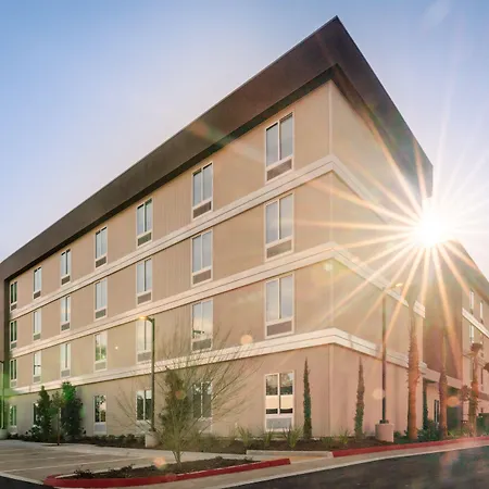 Home2 Suites By Hilton Temecula-3