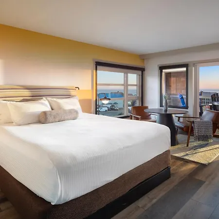 Inn At Cape Kiwanda-3