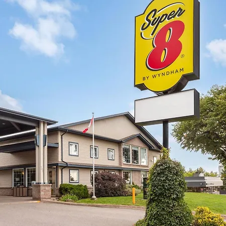 Super 8 By Wyndham Sault Ste Marie On-3