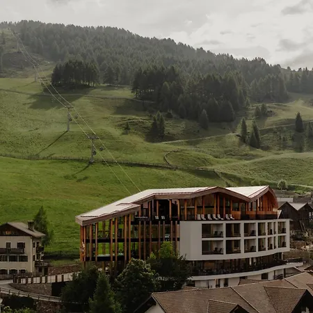 Hotel Panoramic Lotsch-3