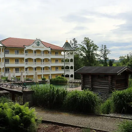 Wellnesshotel Parkschlössl zu Thyrnau-2
