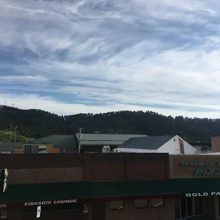 The Hotel Sturgis-2