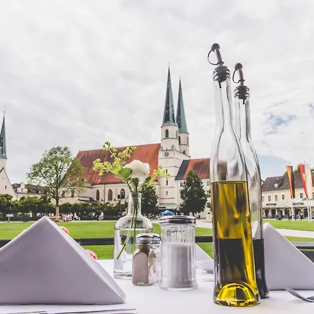 Hotel Münchner Hof-2