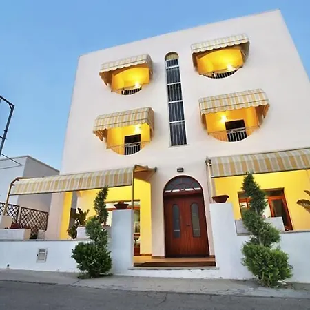 Albergo 2 Mari-3