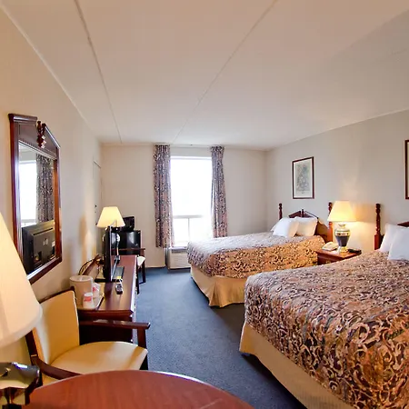 Quality Inn & Suites New Hartford - Utica-2