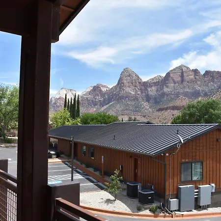 Zion Canyon Lodge-3
