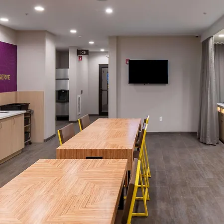 Home2 Suites By Hilton Raynham Taunton-3
