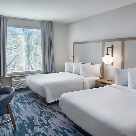 Fairfield Inn & Suites By Marriott Penticton-2