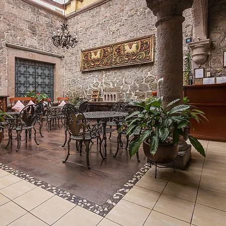 Hotel Cantera Rosa-2
