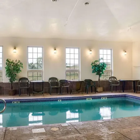 Quality Inn Oacoma - Chamberlain-3