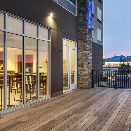 Holiday Inn Express & Suites - Hudson I-94 By Ihg-3