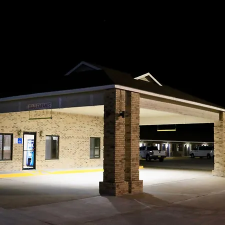 Heritage Inn & Suites-2
