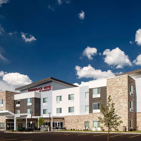 Towneplace Suites By Marriott Milwaukee West Bend-2