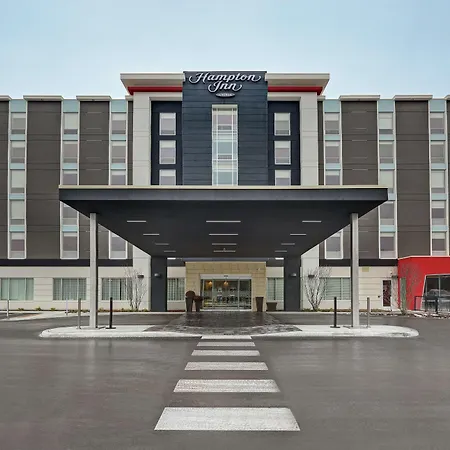 Hampton Inn Peterborough-3