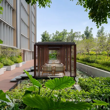 Hyatt Regency Phnom Penh-2