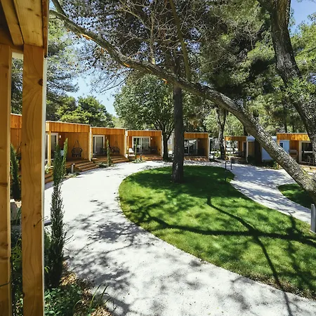 Falkensteiner Premium Mobile Homes And Camping Zadar-3