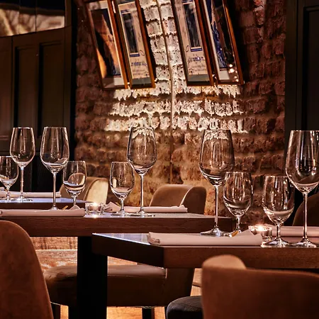 Hotel Teatro Boutique Old Town - Destigo Hotels-3