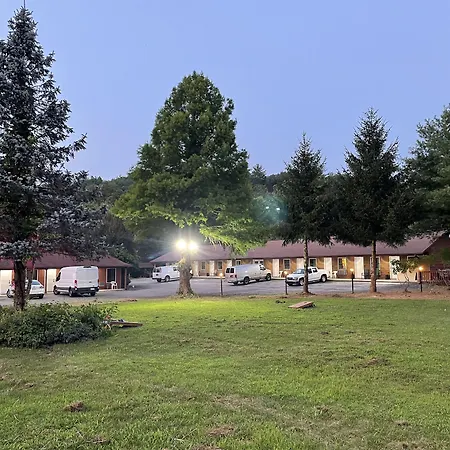 Pine Valley Motel-3