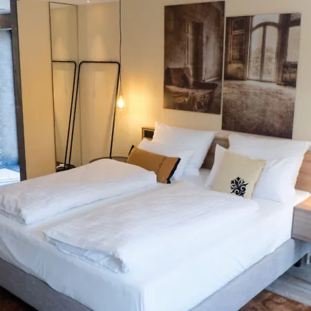 Hotel Villa Raab-3