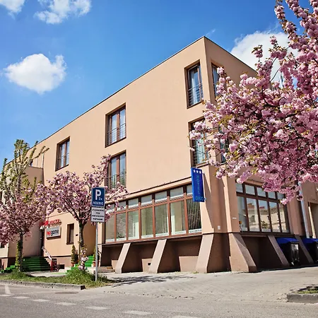 Hotel Oko-2