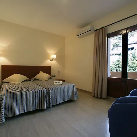 Hotel Sa Riera-2