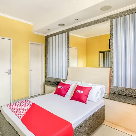 OYO Nobs Hotel, São João de Meriti-2