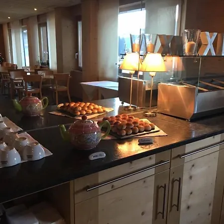 Helvetia Hotel-3