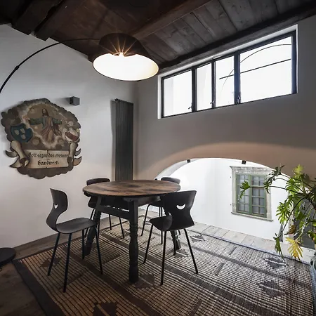 Goldenstern Townhouse-3