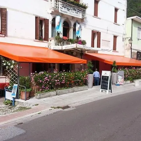 Ristorante Pizzeria al Mondo-2