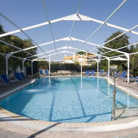 Hotel Gemma-3