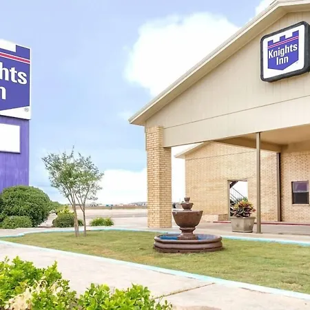 Knights Inn - Slaton-2