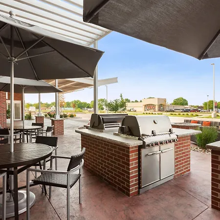 Towneplace Suites Cedar Rapids Marion-2