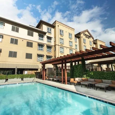 Oxford Suites Paso Robles-3