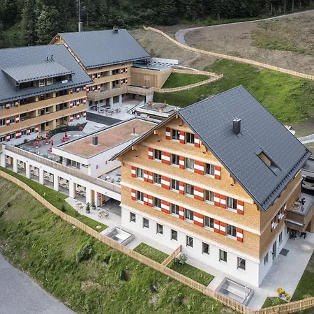Berghaus Schröcken-3