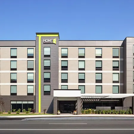Home2 Suites By Hilton Milwaukee West-2