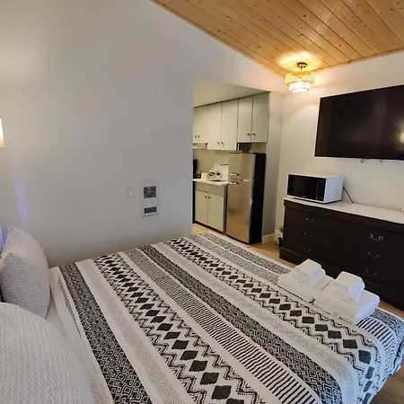Destination Inn Cache Creek-3