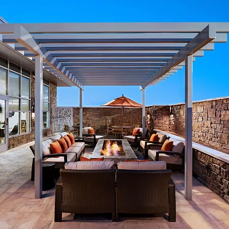 Hyatt House Carlsbad-2