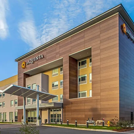 La Quinta Inn & Suites By Wyndham Miramar Beach-Destin-3
