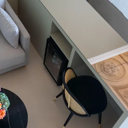 Domus 21 Luxury Suites-2